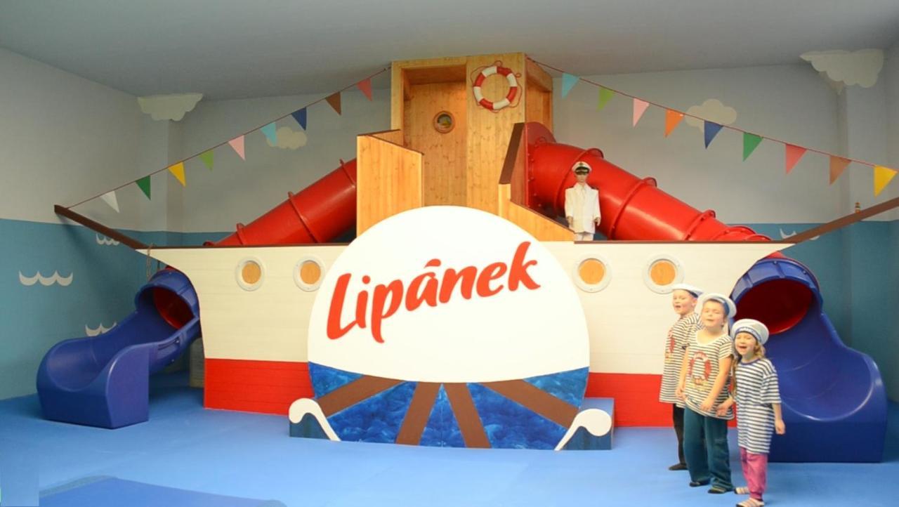 Aparthotel Blatsky Dvur à Veselí nad Lužnicí Extérieur photo